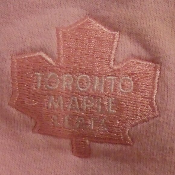BULLETIN | large | Pink Toronto Maple Leafs Hoodie | Made In Canada 🟥🍁🟥 - Picture 2 of 14